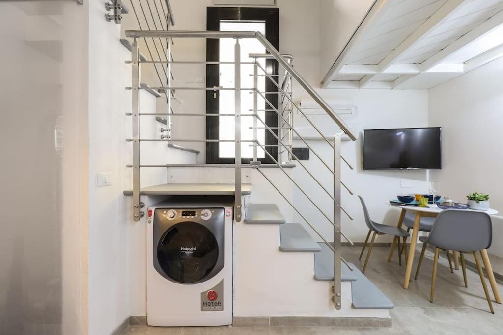 Cozy Loft Navigli, Close To Duomo And Bocconi - Italy Flat Vacation Милан Экстерьер фото