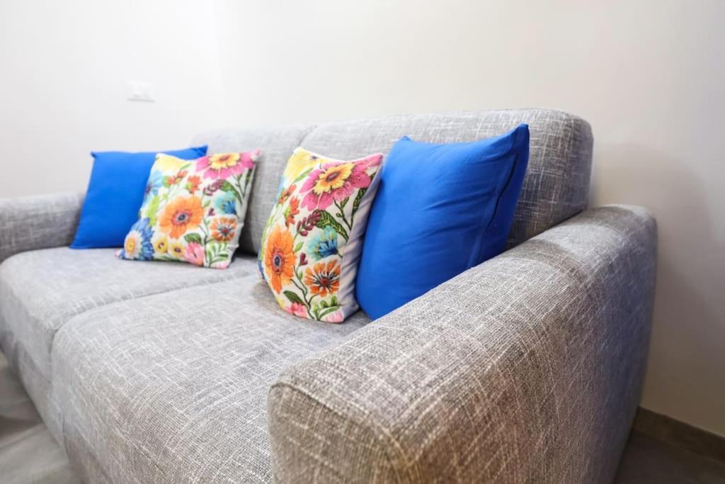 Cozy Loft Navigli, Close To Duomo And Bocconi - Italy Flat Vacation Милан Экстерьер фото