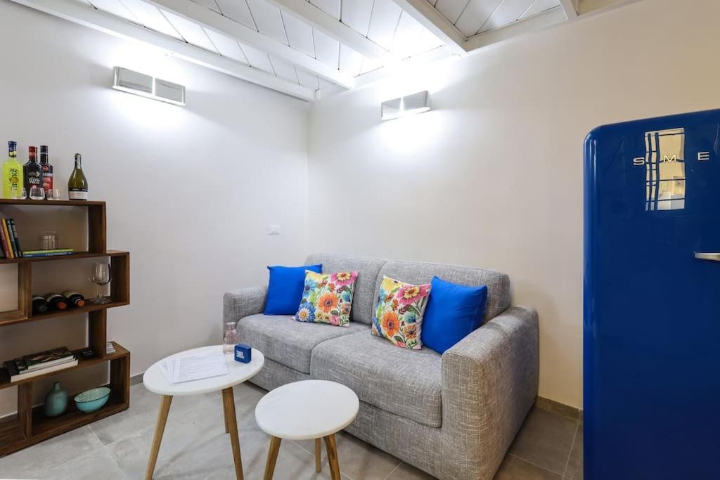 Cozy Loft Navigli, Close To Duomo And Bocconi - Italy Flat Vacation Милан Экстерьер фото