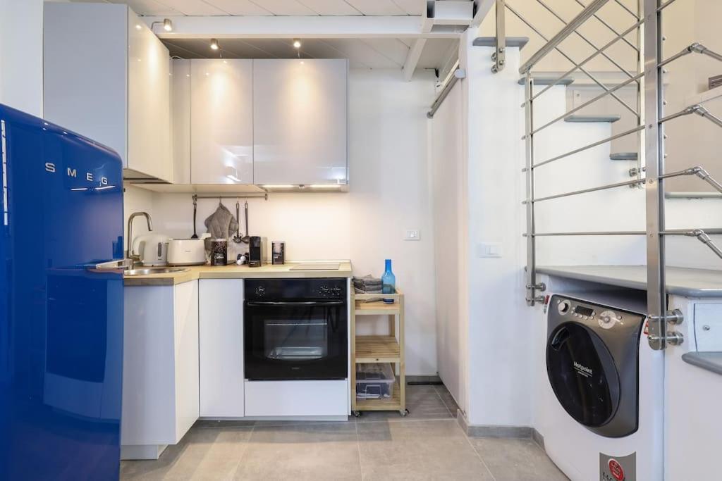 Cozy Loft Navigli, Close To Duomo And Bocconi - Italy Flat Vacation Милан Экстерьер фото